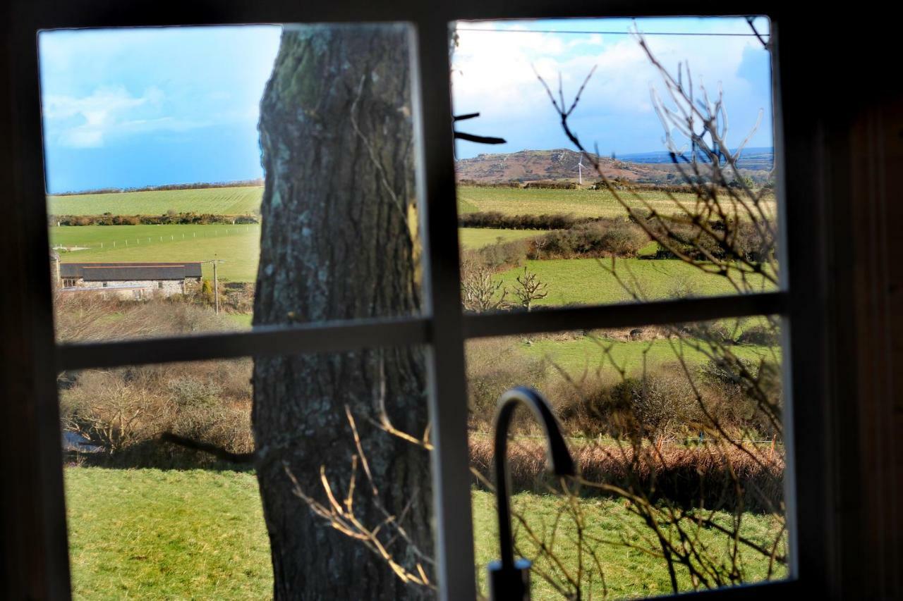 Scandi Cabin On A Hill, With Stunning Panoramic Views Ludgvan Exterior photo